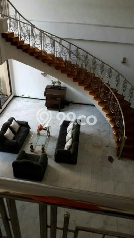 Unit Komersial Dijual di Surabaya LT 900m2 & LB 1200m2 Unit Komersial Dijual di Surabaya LT 900m2 & LB 1200m2