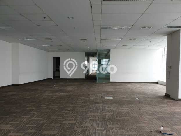 Kantor Dijual di Jakarta Selatan LT 1092m2 & LB 1092m2 Lokasi Terbaik! Kantor Dijual di Jakarta Selatan LT 1092m2 & LB 1092m2 Lokasi Terbaik!