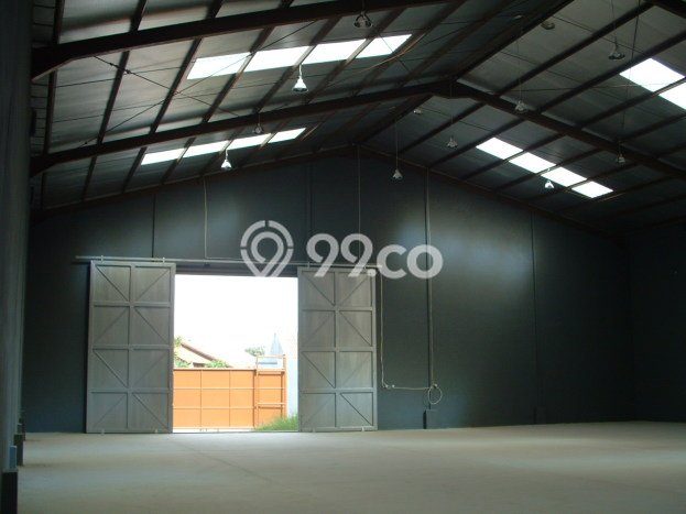 Disewakan Gudang Strategis Kawasan Cipondoh, Luas 482m², Jalan Utama Disewakan Gudang Strategis Kawasan Cipondoh, Luas 482m², Jalan Utama
