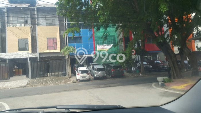 Ruko paling strategis disewakan di Cempaka Putih Jakarta Pusat Ruko paling strategis disewakan di Cempaka Putih Jakarta Pusat
