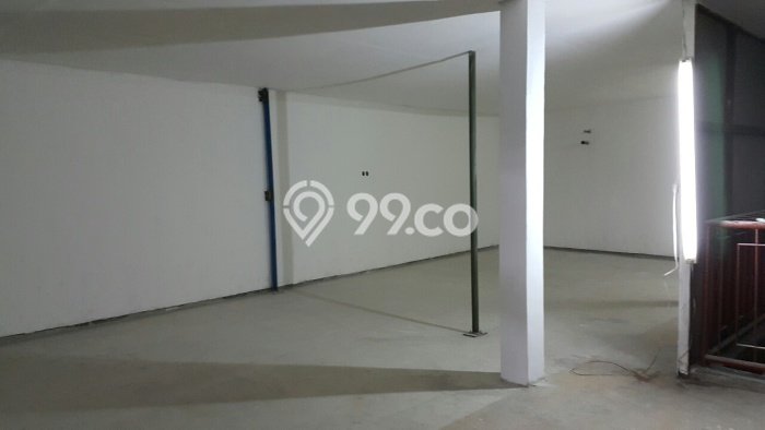 For Rent Gudang Premium Kawasan Tambaksari, Luas 1200m², Pusat Bisnis For Rent Gudang Premium Kawasan Tambaksari, Luas 1200m², Pusat Bisnis