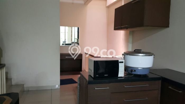 Ruko Dijual di Jakarta Barat LT 67m2 & LB 236m2 Lokasi Terbaik! Ruko Dijual di Jakarta Barat LT 67m2 & LB 236m2 Lokasi Terbaik!