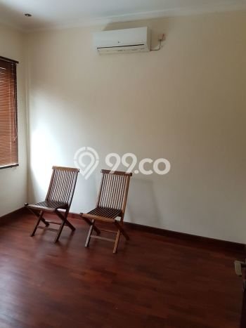 Area Ramai! Ruko Dijual di Serpong untuk Bisnis Luas Bangunan 350m2 Area Ramai! Ruko Dijual di Serpong untuk Bisnis Luas Bangunan 350m2