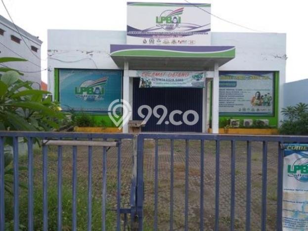 Ruko untuk Disewa di Pusat Badung Luas Bangunan 400m2 Ruko untuk Disewa di Pusat Badung Luas Bangunan 400m2