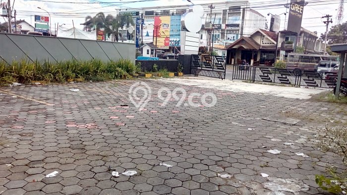 Komersial Bagus LT 900m2 LB 1000m2 Dijual di Mlati Sleman Komersial Bagus LT 900m2 LB 1000m2 Dijual di Mlati Sleman