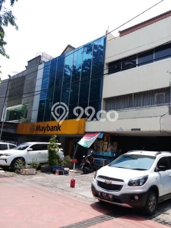 LOKASI SUPER STRATEGIS! Ruko di Gambir, Luas 304m², Kawasan Bisnis LOKASI SUPER STRATEGIS! Ruko di Gambir, Luas 304m², Kawasan Bisnis