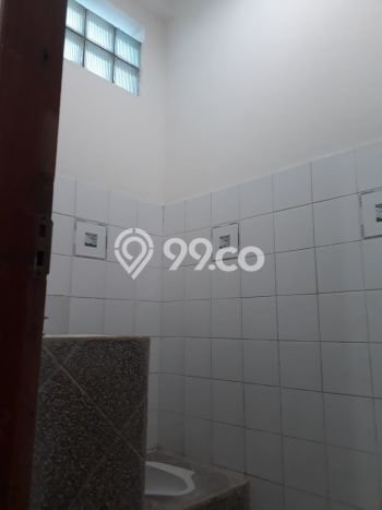 Terawat 3,5 Lantai (Full Renov) di Sayap Soekarno Hatta, Pasirluyu Terawat 3,5 Lantai (Full Renov) di Sayap Soekarno Hatta, Pasirluyu