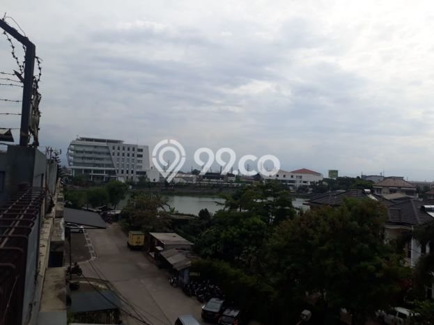 Terawat 3,5 Lantai (Full Renov) di Sayap Soekarno Hatta, Pasirluyu Terawat 3,5 Lantai (Full Renov) di Sayap Soekarno Hatta, Pasirluyu