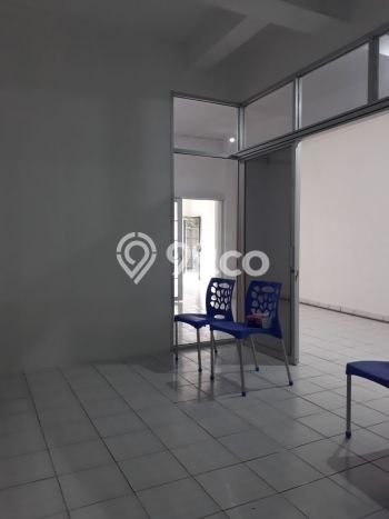 Terawat 3,5 Lantai (Full Renov) di Sayap Soekarno Hatta, Pasirluyu Terawat 3,5 Lantai (Full Renov) di Sayap Soekarno Hatta, Pasirluyu