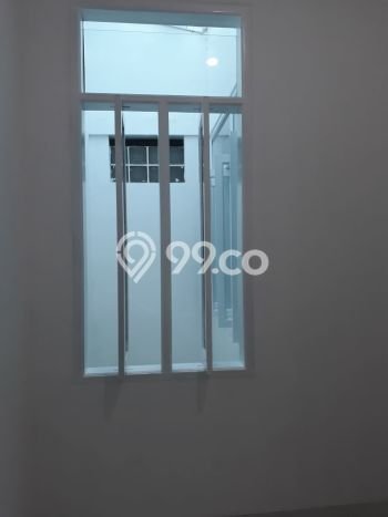 Terawat 3,5 Lantai (Full Renov) di Sayap Soekarno Hatta, Pasirluyu Terawat 3,5 Lantai (Full Renov) di Sayap Soekarno Hatta, Pasirluyu