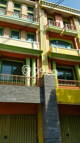 Ruko Komersial Dijual di Genteng Surabaya LT 254m2 & LB 1100m2 Ruko Komersial Dijual di Genteng Surabaya LT 254m2 & LB 1100m2