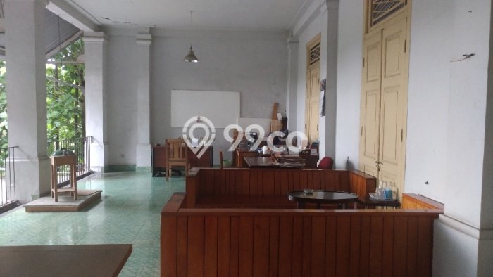 Unit Gudang Dijual di Karanganom Klaten Luas Bangunan 2500m2 Unit Gudang Dijual di Karanganom Klaten Luas Bangunan 2500m2