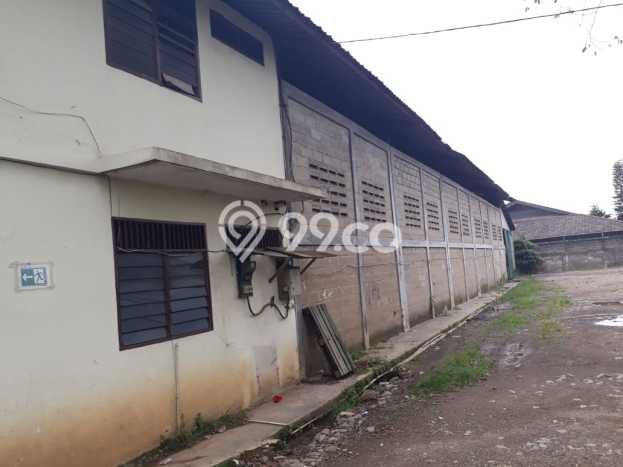 Gudang Dijual di Curug LT 2300m2, LB 1000m2 untuk Investasi Gudang Dijual di Curug LT 2300m2, LB 1000m2 untuk Investasi