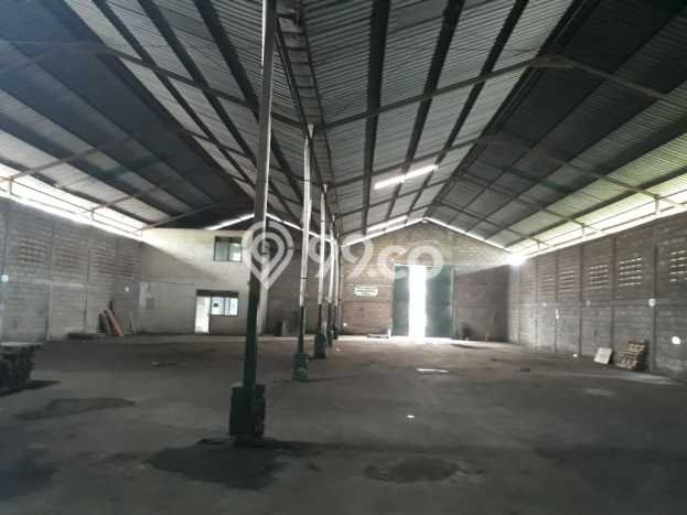 Gudang Dijual di Curug LT 2300m2, LB 1000m2 untuk Investasi Gudang Dijual di Curug LT 2300m2, LB 1000m2 untuk Investasi