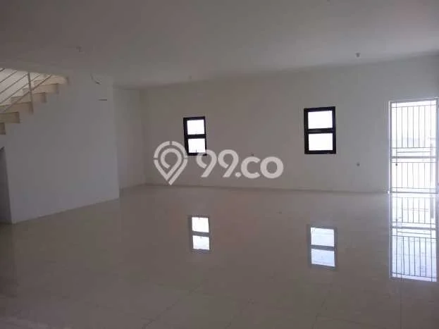Disewakan Ruko di Kawasan Ramai Pluit Luas 684m2 Disewakan Ruko di Kawasan Ramai Pluit Luas 684m2