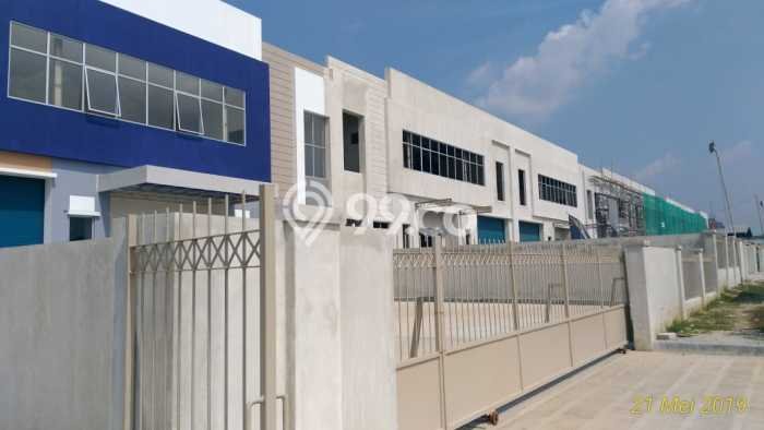 Gudang Lokasi Strategis Kawasan Cikarang, Luas 1509m², Disewakan Gudang Lokasi Strategis Kawasan Cikarang, Luas 1509m², Disewakan