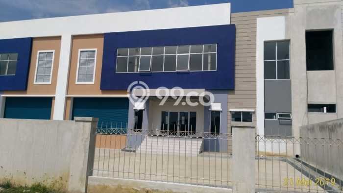 Gudang Lokasi Strategis Kawasan Cikarang, Luas 1509m², Disewakan Gudang Lokasi Strategis Kawasan Cikarang, Luas 1509m², Disewakan