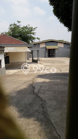 Unit Gudang Disewakan di Sentul di Area Ramai & Strategis Unit Gudang Disewakan di Sentul di Area Ramai & Strategis