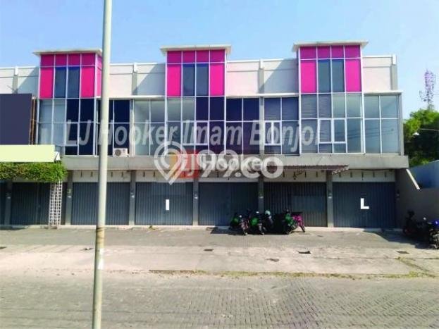 Ruko Bagus Dijual LB 120m2 Lokasi Strategis Semarang Area Cocok untuk Bisnis Ruko Bagus Dijual LB 120m2 Lokasi Strategis Semarang Area Cocok untuk Bisnis