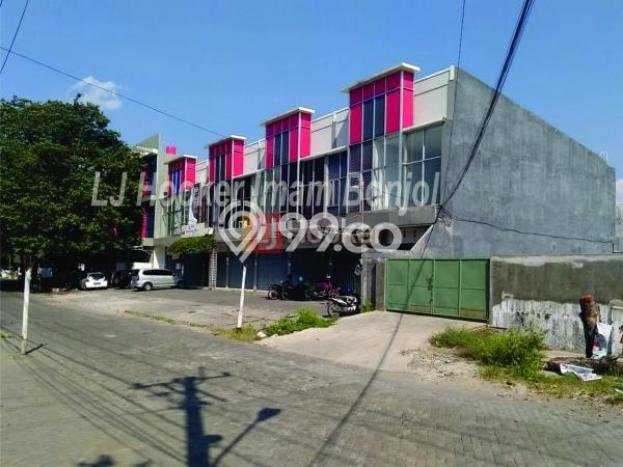 Ruko Bagus Dijual LB 120m2 Lokasi Strategis Semarang Area Cocok untuk Bisnis Ruko Bagus Dijual LB 120m2 Lokasi Strategis Semarang Area Cocok untuk Bisnis