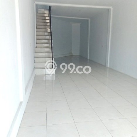 LOKASI SUPER STRATEGIS! Ruko di Jimbaran, Luas 96m², Area Bisnis LOKASI SUPER STRATEGIS! Ruko di Jimbaran, Luas 96m², Area Bisnis