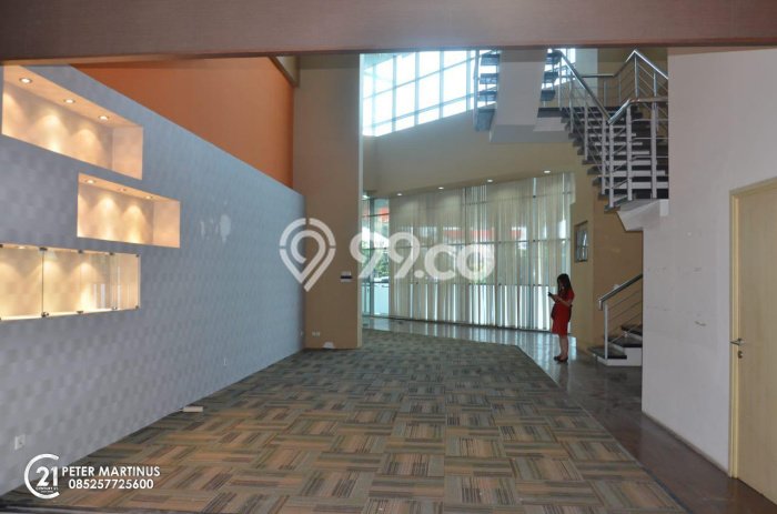 AREA KOMERSIAL! Kantor For Rent di Central Park, Luas 544m², Jalan Strategis, Ready Operasi AREA KOMERSIAL! Kantor For Rent di Central Park, Luas 544m², Jalan Strategis, Ready Operasi