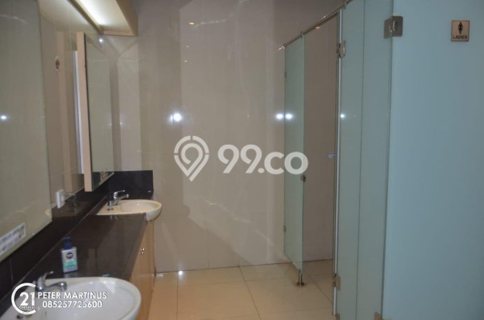 AREA KOMERSIAL! Kantor For Rent di Central Park, Luas 544m², Jalan Strategis, Ready Operasi AREA KOMERSIAL! Kantor For Rent di Central Park, Luas 544m², Jalan Strategis, Ready Operasi