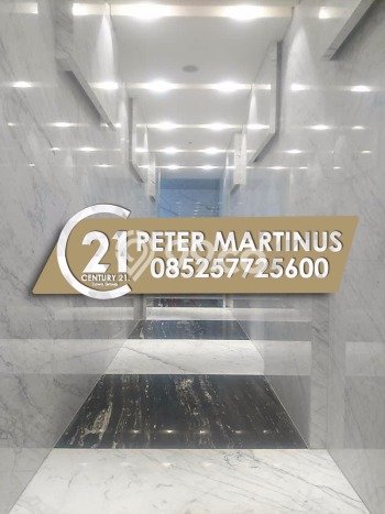 Kantor Area Komersial Kawasan Central Park, Luas 110m², Siap Usaha Kantor Area Komersial Kawasan Central Park, Luas 110m², Siap Usaha