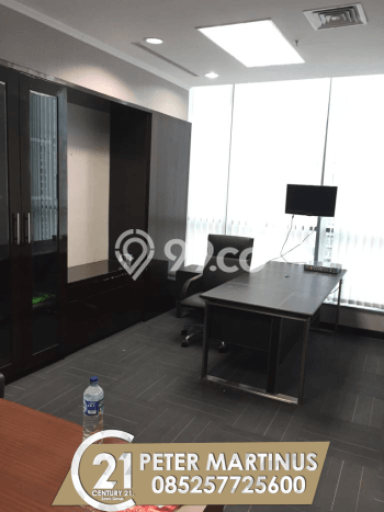 Kantor Kawasan Central Park, Luas 254m², Area Bisnis, Siap Operasi Kantor Kawasan Central Park, Luas 254m², Area Bisnis, Siap Operasi