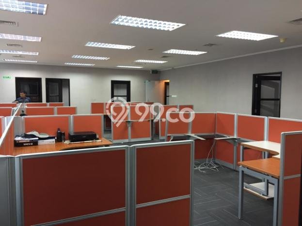 Kantor Kawasan Central Park, Luas 254m², Area Bisnis, Siap Operasi Kantor Kawasan Central Park, Luas 254m², Area Bisnis, Siap Operasi