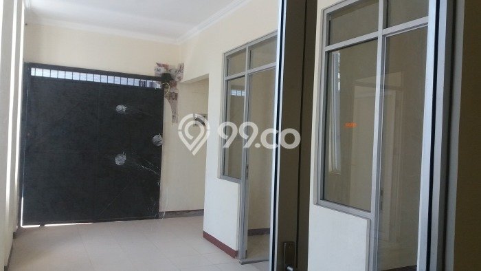 Gudang Disewa di Bandung dengan LB 2000m2 Area Komersial Ramai Gudang Disewa di Bandung dengan LB 2000m2 Area Komersial Ramai