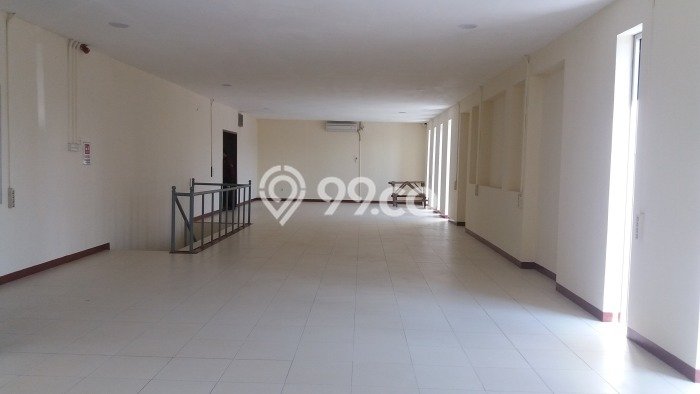 Gudang Disewa di Bandung dengan LB 2000m2 Area Komersial Ramai Gudang Disewa di Bandung dengan LB 2000m2 Area Komersial Ramai