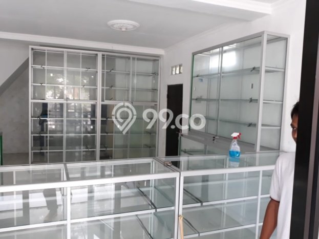 Dijual! Ruko di Boyolali Kota Boyolali LT 45m2 / LB 130m2 Kawasan Strategis Dijual! Ruko di Boyolali Kota Boyolali LT 45m2 / LB 130m2 Kawasan Strategis