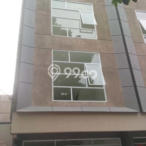 For Rent Ruko Kawasan Bintaro, Luas 300m², Area Bisnis For Rent Ruko Kawasan Bintaro, Luas 300m², Area Bisnis