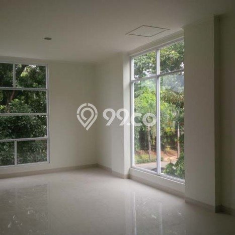 Ruko For Rent Kawasan Bintaro, Luas 300m², Lokasi Komersial, Jalan Strategis Ruko For Rent Kawasan Bintaro, Luas 300m², Lokasi Komersial, Jalan Strategis