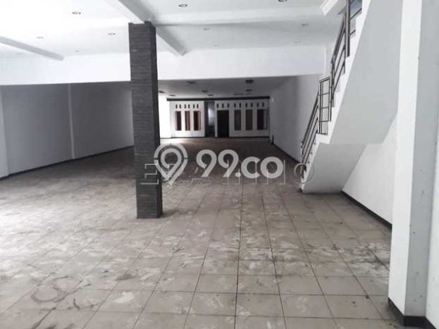 Ruko untuk Disewa di Pusat Bandung Luas Bangunan 450m2 Ruko untuk Disewa di Pusat Bandung Luas Bangunan 450m2