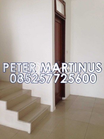 Dijual! Ruko di Central Park Jakarta Barat LT 75m2 / LB 75m2 Kawasan Strategis Dijual! Ruko di Central Park Jakarta Barat LT 75m2 / LB 75m2 Kawasan Strategis