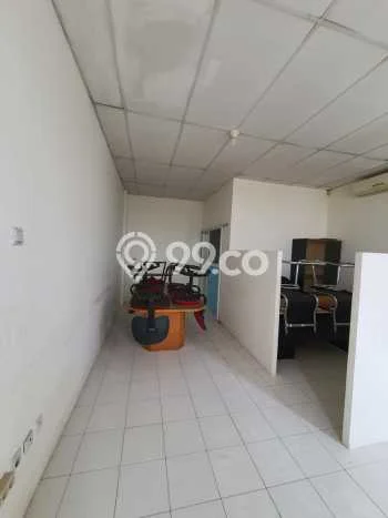 Unit Ruko Disewakan di Gading Serpong di Area Ramai & Strategis Unit Ruko Disewakan di Gading Serpong di Area Ramai & Strategis