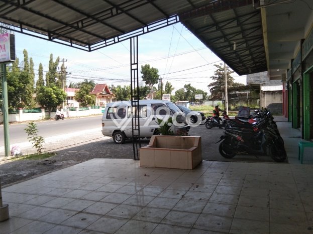 Ruko di Hangtuah, Luas 296m², Posisi Mainroad Ruko di Hangtuah, Luas 296m², Posisi Mainroad