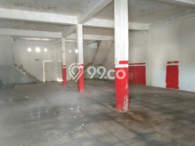 Ruko di Hangtuah, Luas 296m², Posisi Mainroad Ruko di Hangtuah, Luas 296m², Posisi Mainroad
