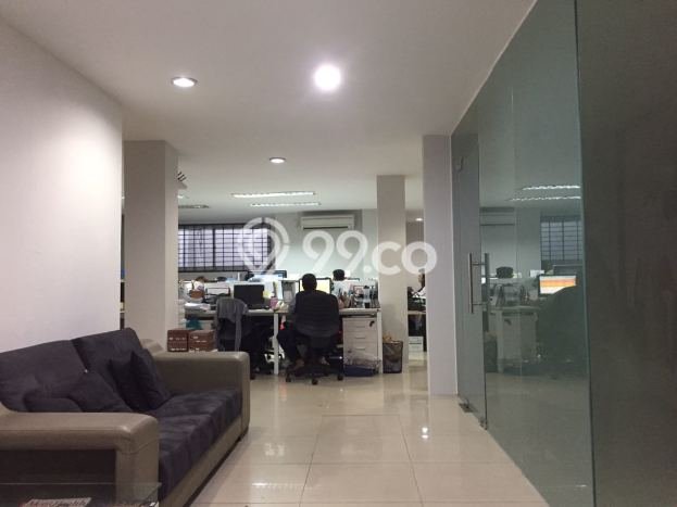 Untuk Dijual Ruko di Menteng Jakarta Pusat LT 511m2 / LB 1200m2 Untuk Dijual Ruko di Menteng Jakarta Pusat LT 511m2 / LB 1200m2