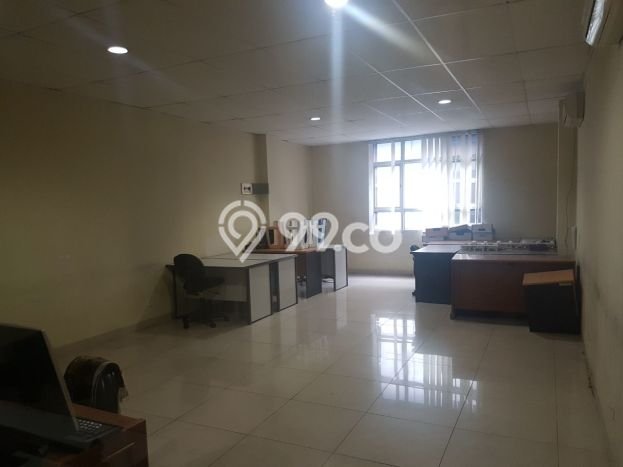Unit Ruko Dijual di Kebon Jeruk Jakarta Barat Luas Bangunan 520m2 Unit Ruko Dijual di Kebon Jeruk Jakarta Barat Luas Bangunan 520m2