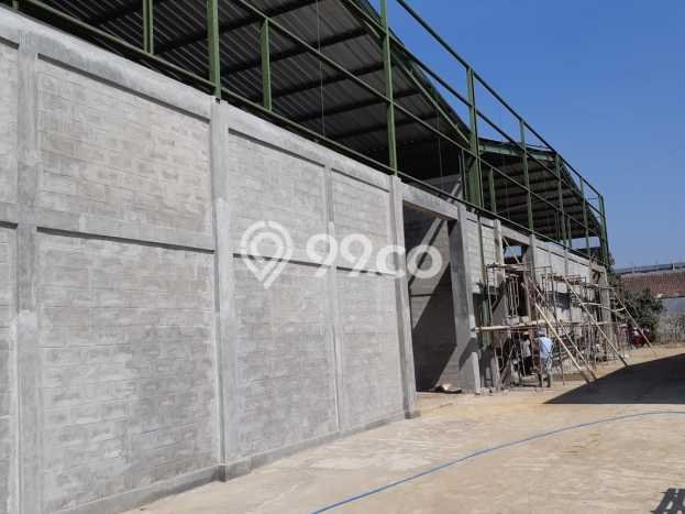 Disewakan Gudang di Kawasan Ramai Kopo Luas 864m2 Disewakan Gudang di Kawasan Ramai Kopo Luas 864m2
