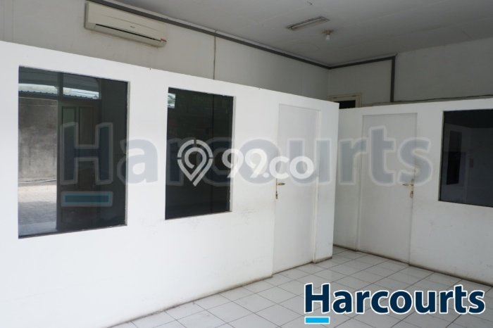 GUDANG siap Pakai Ada Loading Dock Dan Kantor Dekat Solobaru GUDANG siap Pakai Ada Loading Dock Dan Kantor Dekat Solobaru