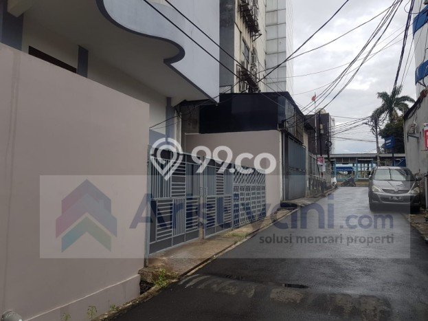 Untuk Dijual! Komersial di Praja Dalam Jakarta Selatan LT 301m2 / LB 1450m2 Kawasan Bisnis Untuk Dijual! Komersial di Praja Dalam Jakarta Selatan LT 301m2 / LB 1450m2 Kawasan Bisnis