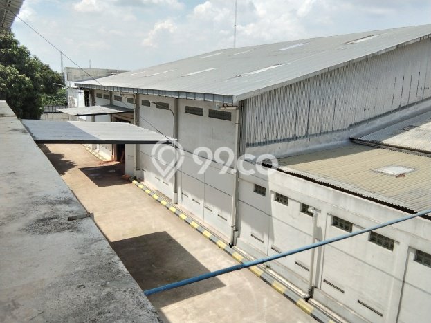 LOKASI STRATEGIS! Pabrik di Gunung Sindur, Luas 6000m2m², Pengunjung Terjamin LOKASI STRATEGIS! Pabrik di Gunung Sindur, Luas 6000m2m², Pengunjung Terjamin