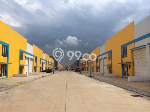 Jual Gudang Strategis di Cakung, Luas 366m2m², Mainroad, Area Bisnis Jual Gudang Strategis di Cakung, Luas 366m2m², Mainroad, Area Bisnis