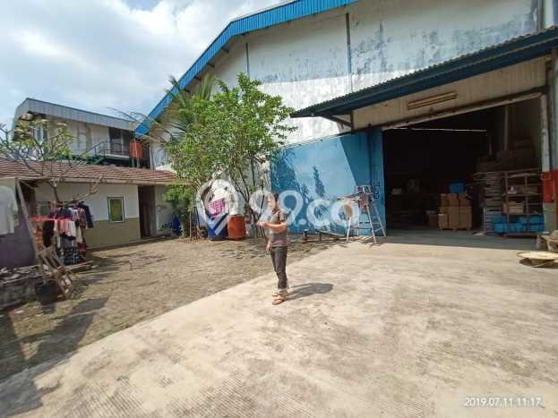 AREA PREMIUM! Gudang Kawasan Cipondoh, Luas 600m², Kawasan Komersial AREA PREMIUM! Gudang Kawasan Cipondoh, Luas 600m², Kawasan Komersial