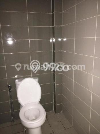 Ruko Dijual di Jakarta Barat LT 67m2 & LB 236m2 Lokasi Terbaik! Ruko Dijual di Jakarta Barat LT 67m2 & LB 236m2 Lokasi Terbaik!