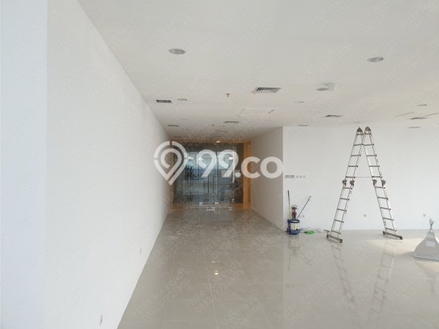 Disewakan Kantor di Kawasan Ramai Central Park Luas 140m2 Disewakan Kantor di Kawasan Ramai Central Park Luas 140m2